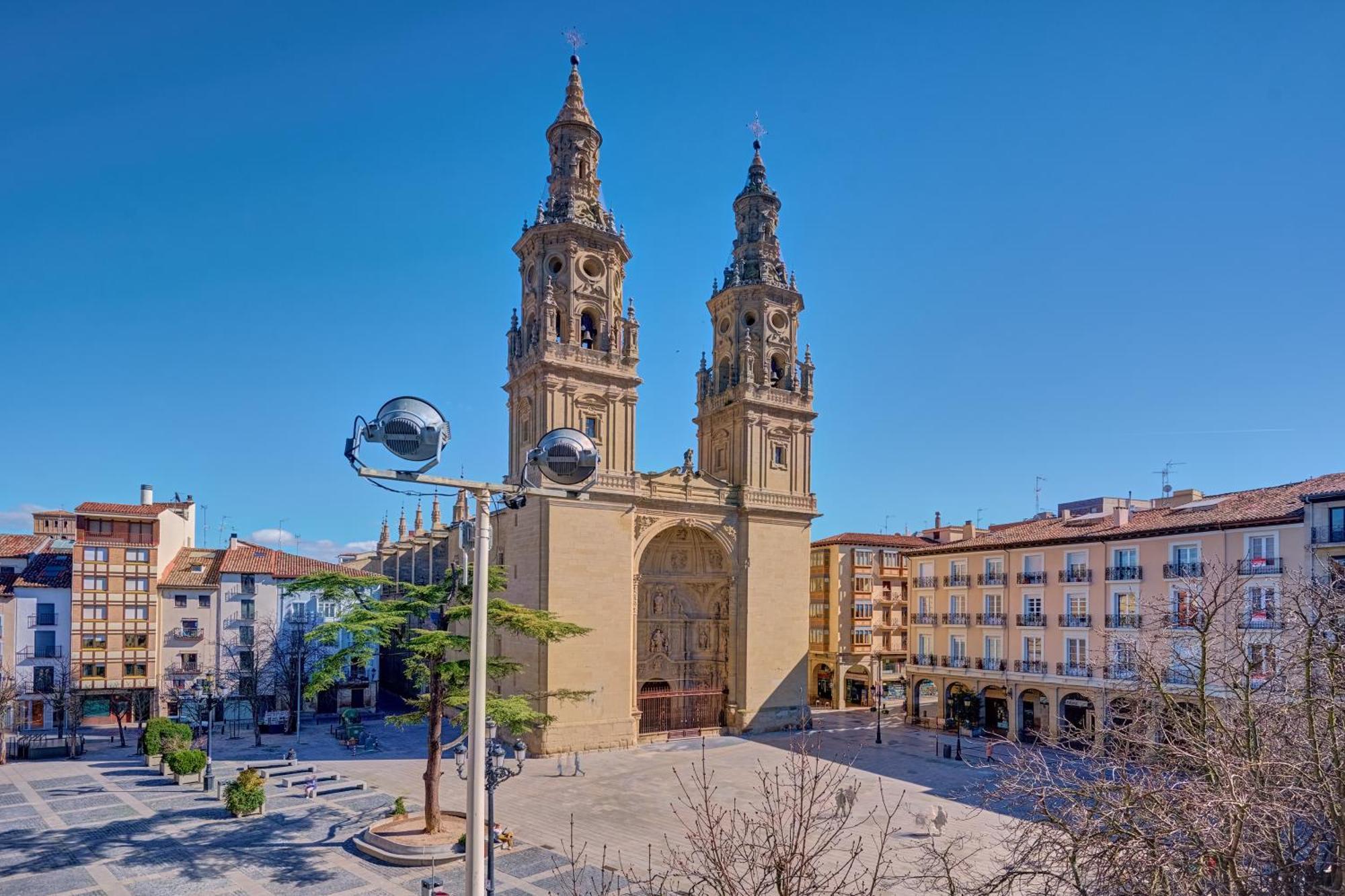 Balcon Del Mercado By Clabao Logroño Exteriör bild